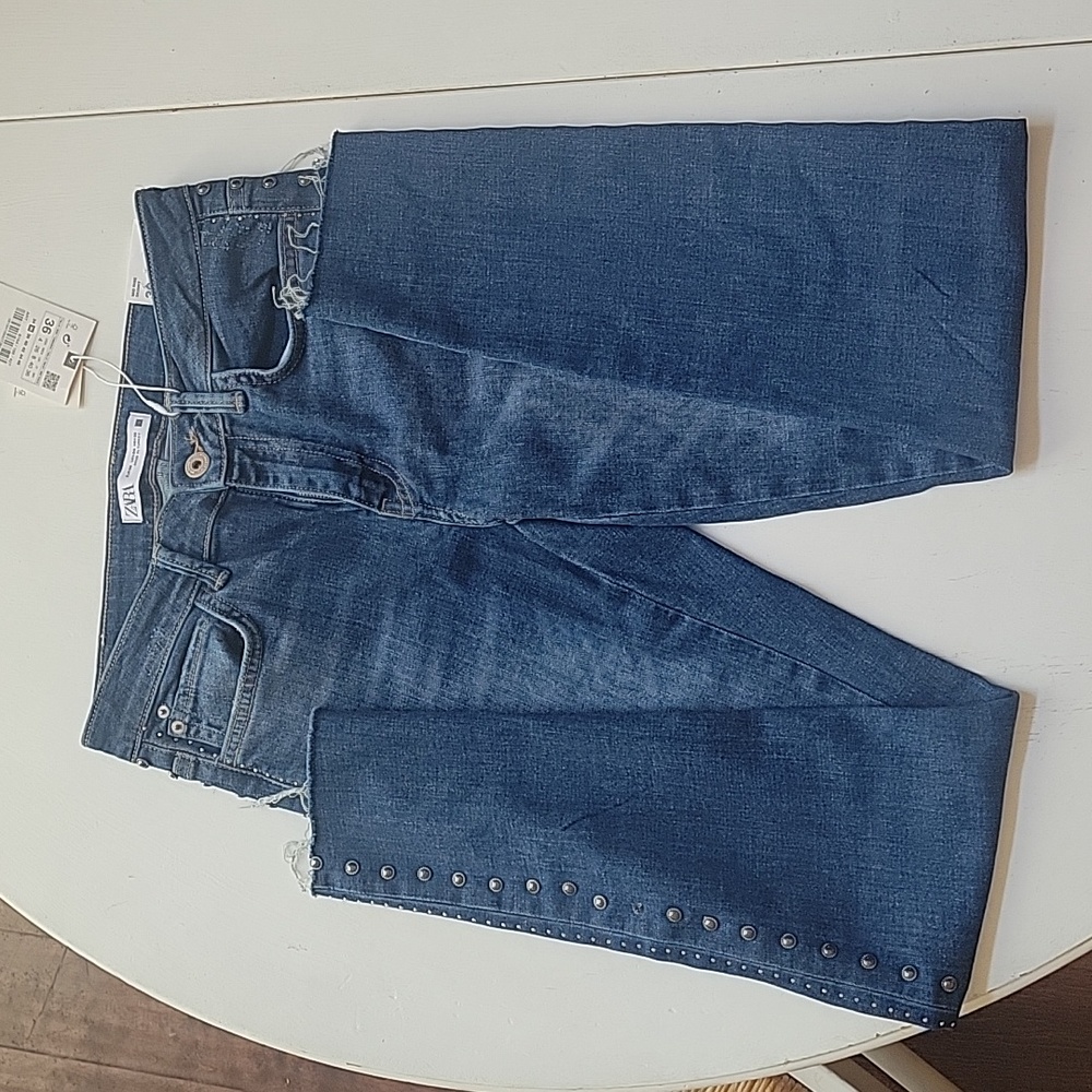 ZARA Mid Rise Skinny Jean